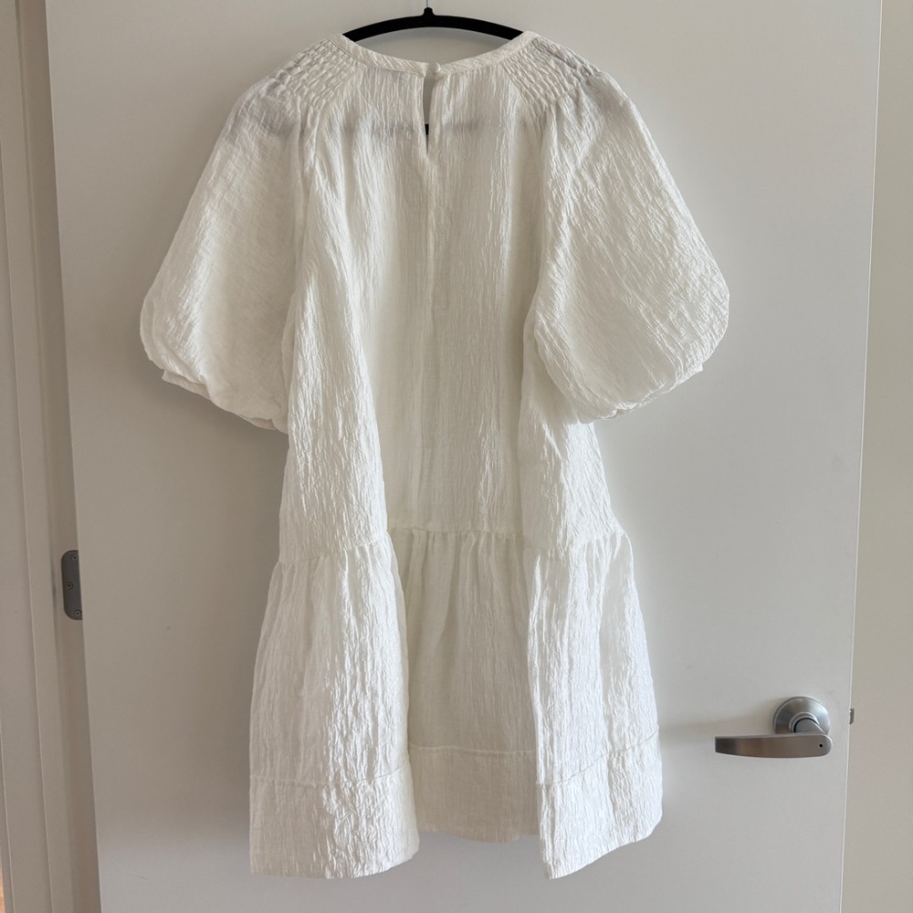 Club Monaco Tiered Cloud Dress / size M - Picture 5 of 11